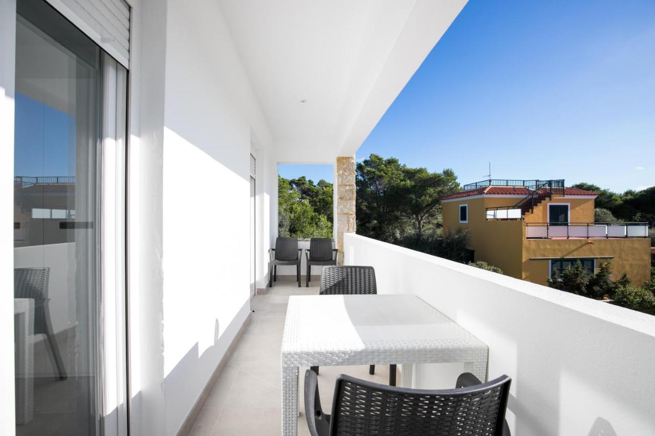 Apartamento Marei 2 Cala Blanca  Esterno foto